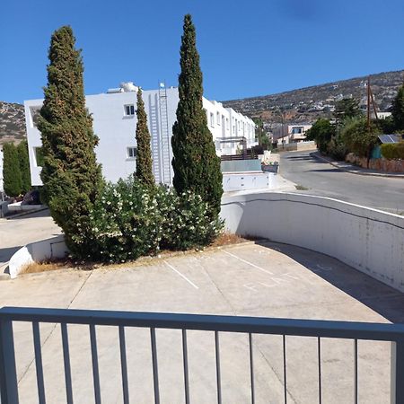 Akamandos 76 Apartment Peyia Luaran gambar